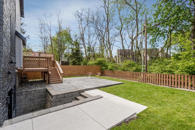 2420 James Street, Ann Arbor, MI 48104