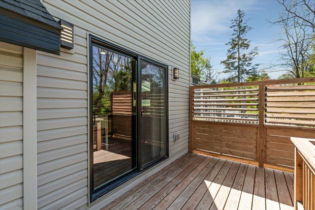 2420 James Street, Ann Arbor, MI 48104