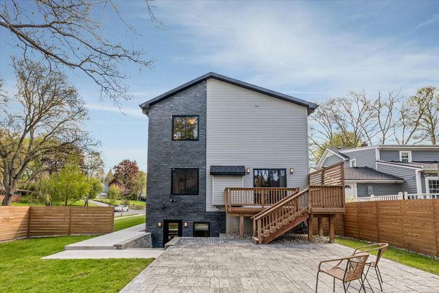 2420 James Street, Ann Arbor, MI 48104