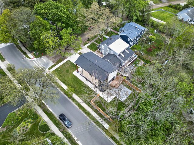 2420 James Street, Ann Arbor, MI 48104