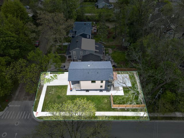 2420 James Street, Ann Arbor, MI 48104