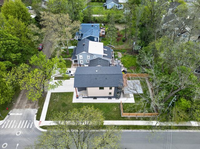 2420 James Street, Ann Arbor, MI 48104