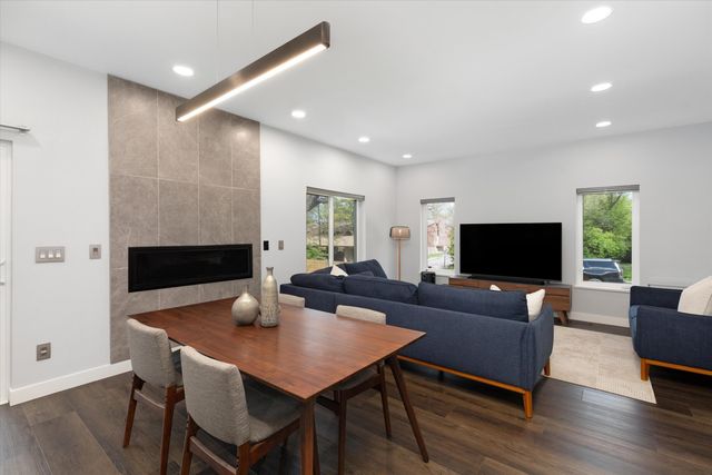 2420 James Street, Ann Arbor, MI 48104