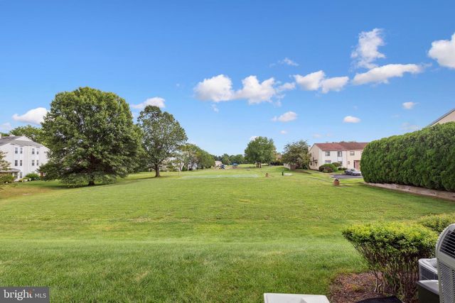 365 INDEPENDENCE DR, Southampton, PA 18966