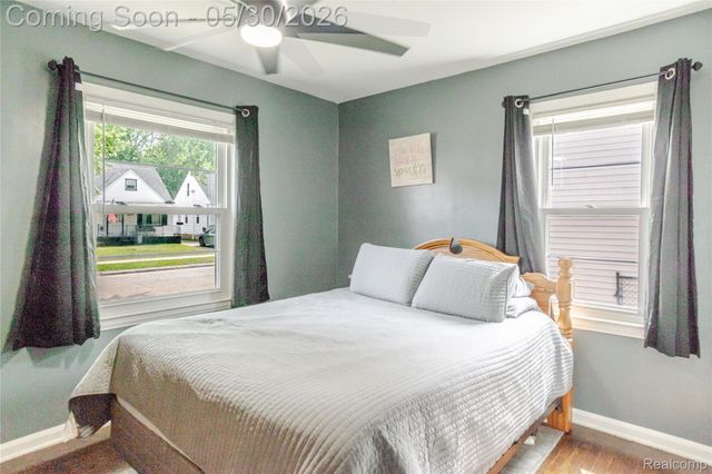 25446 Colgate Street, Dearborn Heights, MI 48125