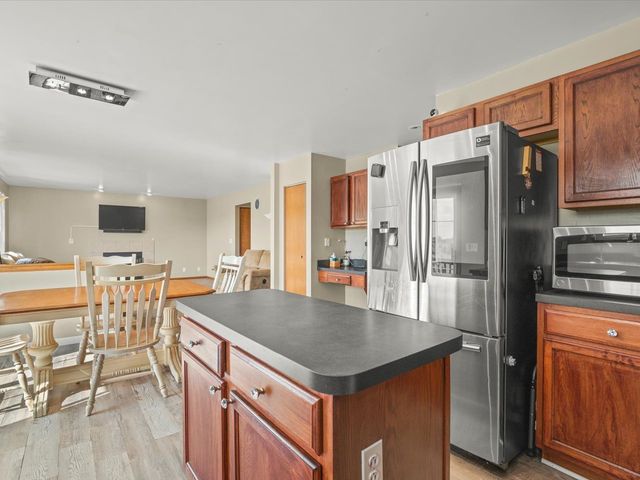 7238 Price Drive, Machesney Park, IL 61115