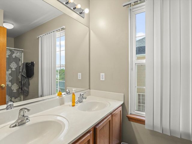 7238 Price Drive, Machesney Park, IL 61115