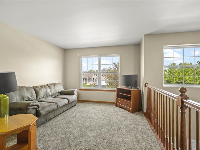 7238 Price Drive, Machesney Park, IL 61115