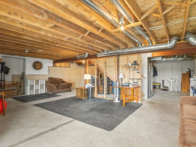 7238 Price Drive, Machesney Park, IL 61115