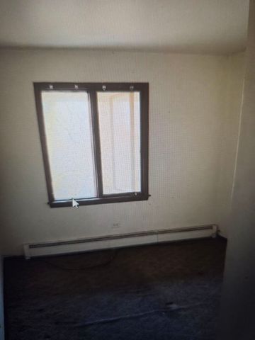 550 Michigan City Road 3E, Calumet City, IL 60409