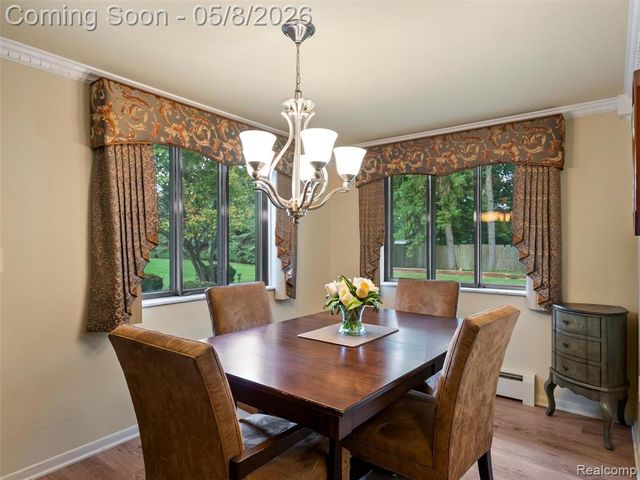 38523 Manchester Street, Clinton Township, MI 48036