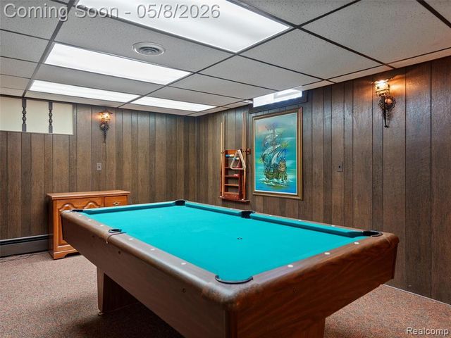 38523 Manchester Street, Clinton Township, MI 48036