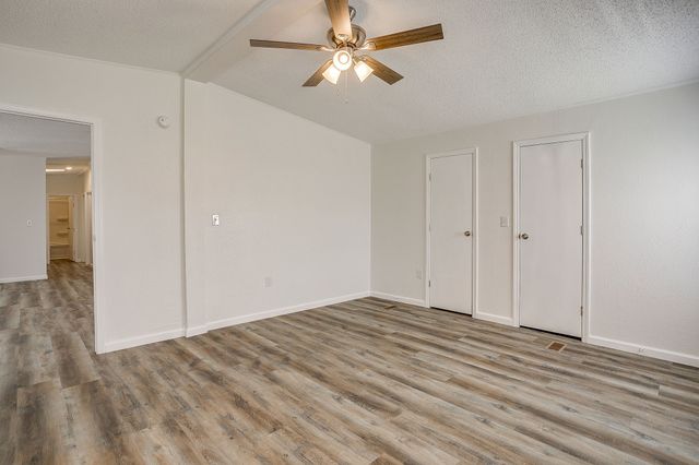 8800 Kelly Lane, Alvarado, TX 76009