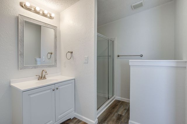 8800 Kelly Lane, Alvarado, TX 76009