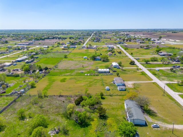 8800 Kelly Lane, Alvarado, TX 76009