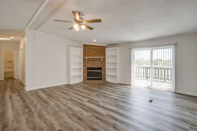 8800 Kelly Lane, Alvarado, TX 76009