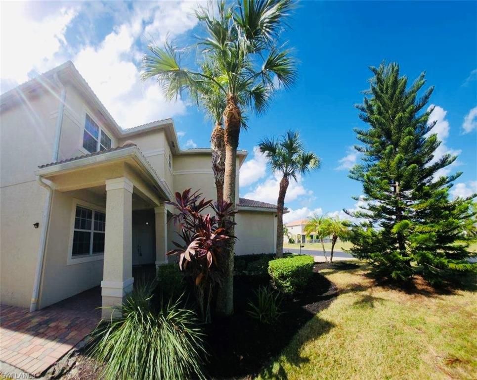 11079 Sparkleberry DR S, FORT MYERS, FL 33913 — photo 2