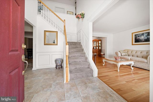 1 WOODLAND RUN DR, Newark, DE 19702