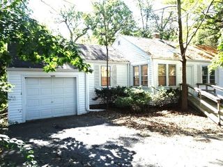1805 Gilbert Avenue, Downers Grove, IL 60515