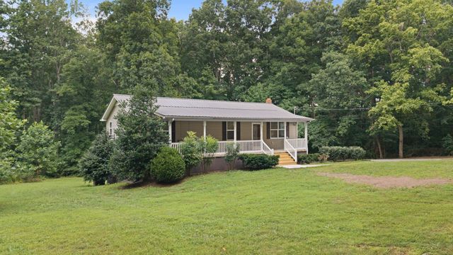 1330 Promise Land Rd, Charlotte, TN 37036