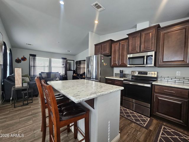 650 N Hawes Road 3208, Mesa, AZ 85207