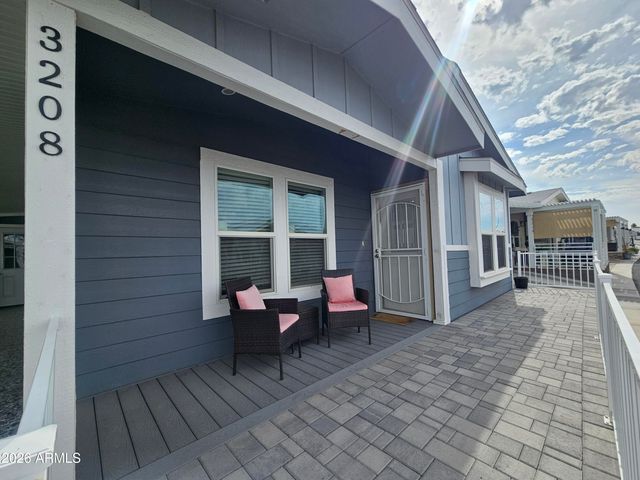 650 N Hawes Road 3208, Mesa, AZ 85207