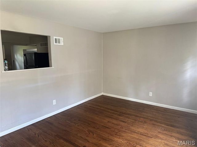 1433 Farmview Avenue, Unincorporated, MO 63138