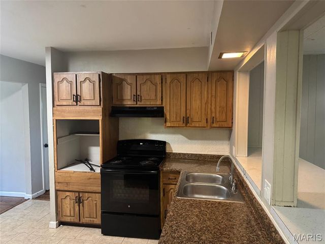 1433 Farmview Avenue, Unincorporated, MO 63138