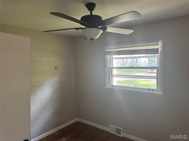 1433 Farmview Avenue, Unincorporated, MO 63138