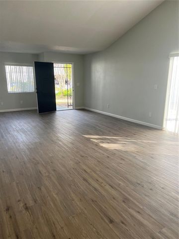 304 LA SERENA, Winter Haven, FL 33884