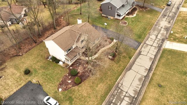 6350 Waldon Woods Drive, Independence Charter Township, MI 48346