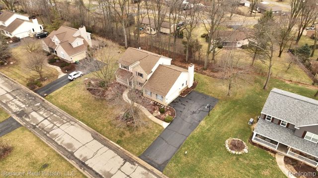 6350 Waldon Woods Drive, Independence Charter Township, MI 48346