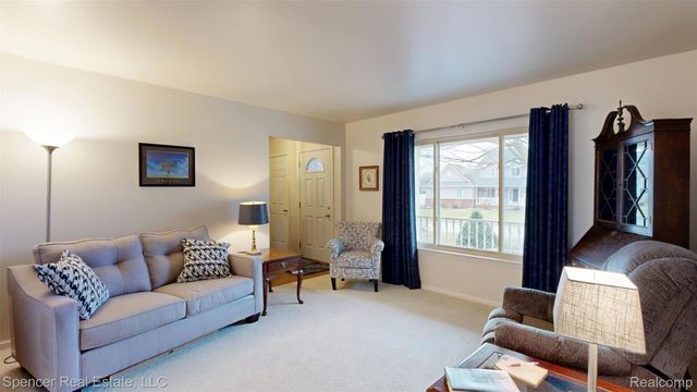 6350 Waldon Woods Drive, Independence Charter Township, MI 48346