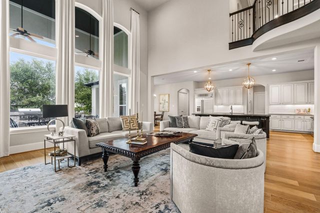 27 Hollyflower Place, Tomball, TX 77375