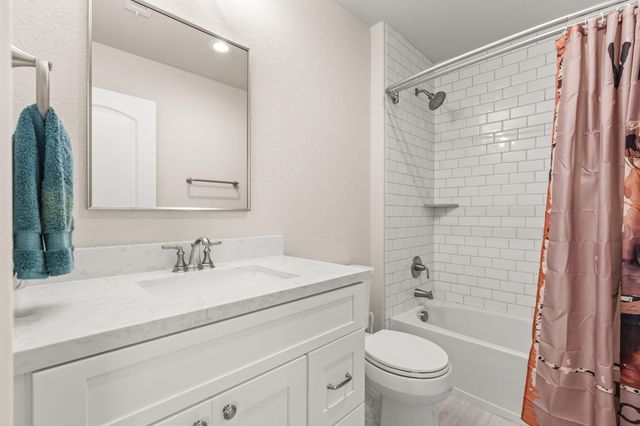 27 Hollyflower Place, Tomball, TX 77375