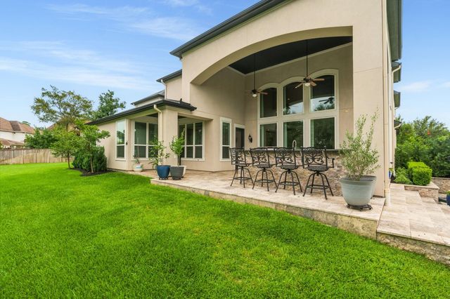 27 Hollyflower Place, Tomball, TX 77375