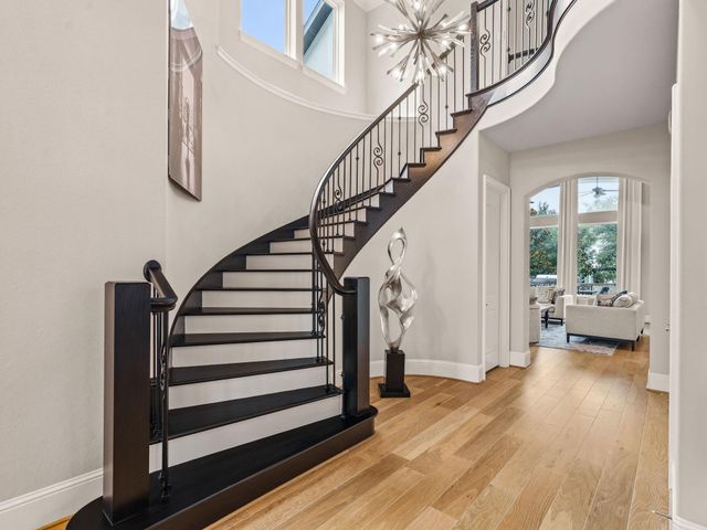 27 Hollyflower Place, Tomball, TX 77375
