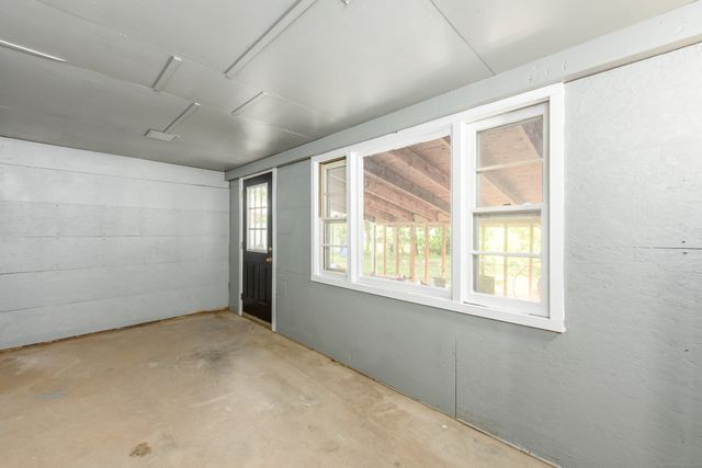 115 Greenwood Street, East Hartford, CT 06118