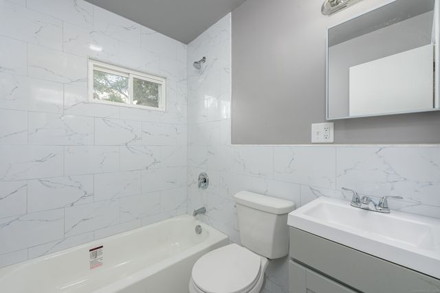 115 Greenwood Street, East Hartford, CT 06118