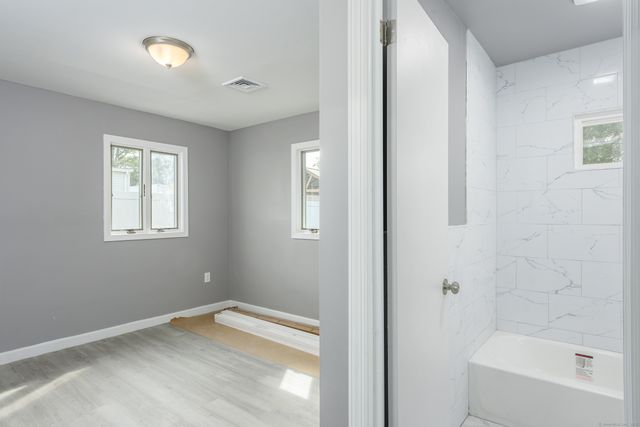 115 Greenwood Street, East Hartford, CT 06118
