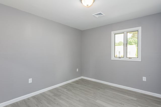 115 Greenwood Street, East Hartford, CT 06118