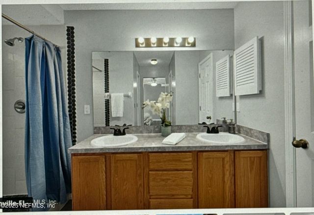 3317 CANCUN Drive E, Jacksonville, FL 32225