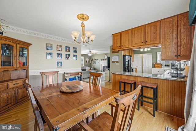 17 COLLIERY DR, Thurmont, MD 21788