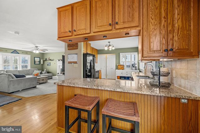 17 COLLIERY DR, Thurmont, MD 21788