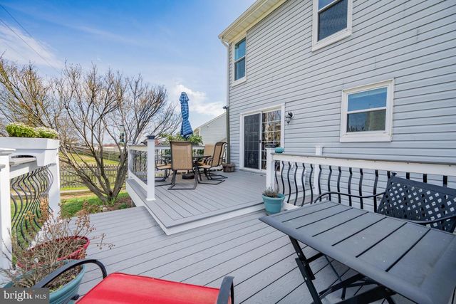 17 COLLIERY DR, Thurmont, MD 21788