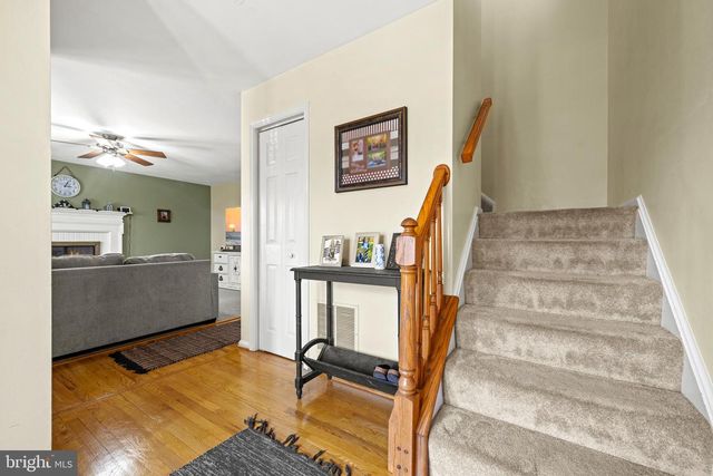 17 COLLIERY DR, Thurmont, MD 21788