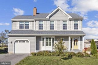 17 COLLIERY DR, Thurmont, MD 21788