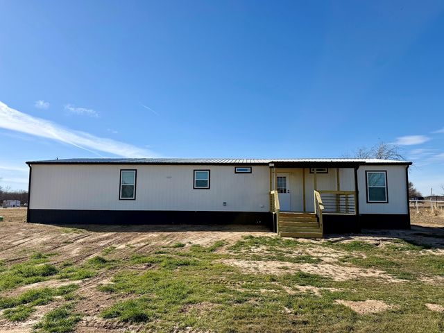 215 Salt Grass Circle, Poolville, TX 76487