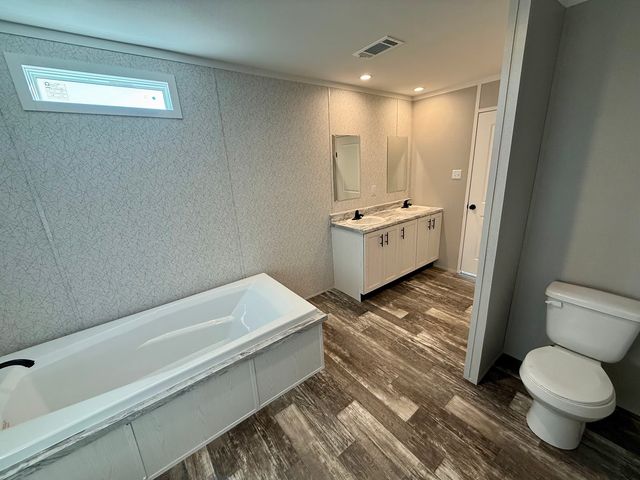 215 Salt Grass Circle, Poolville, TX 76487