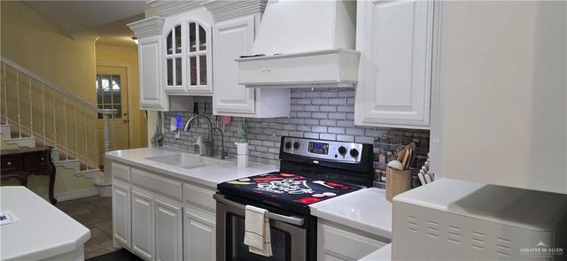 1700 W 20th Street, Mission, TX 78572